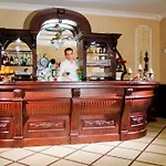 Palac Margot Nature&spa منتجع كارباش